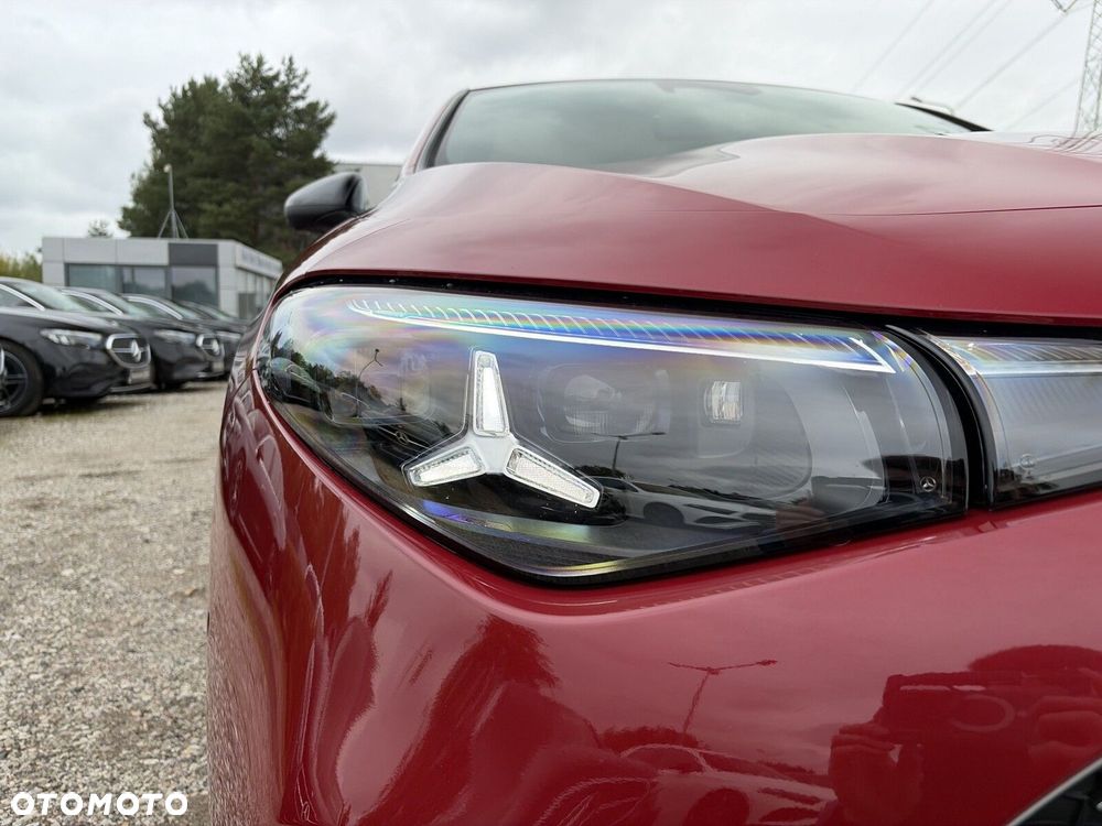 Mercedes-Benz CLA 200 mHEV 8G-DCT - 17