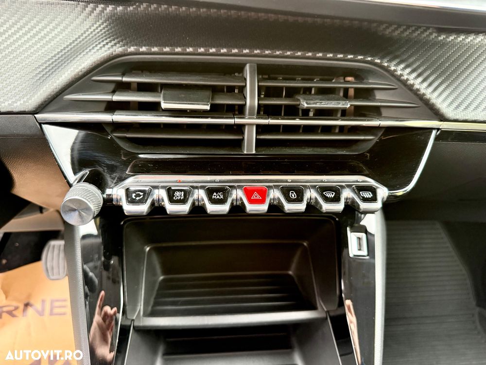 Peugeot 2008 1.5 BlueHDI STT Active - 17