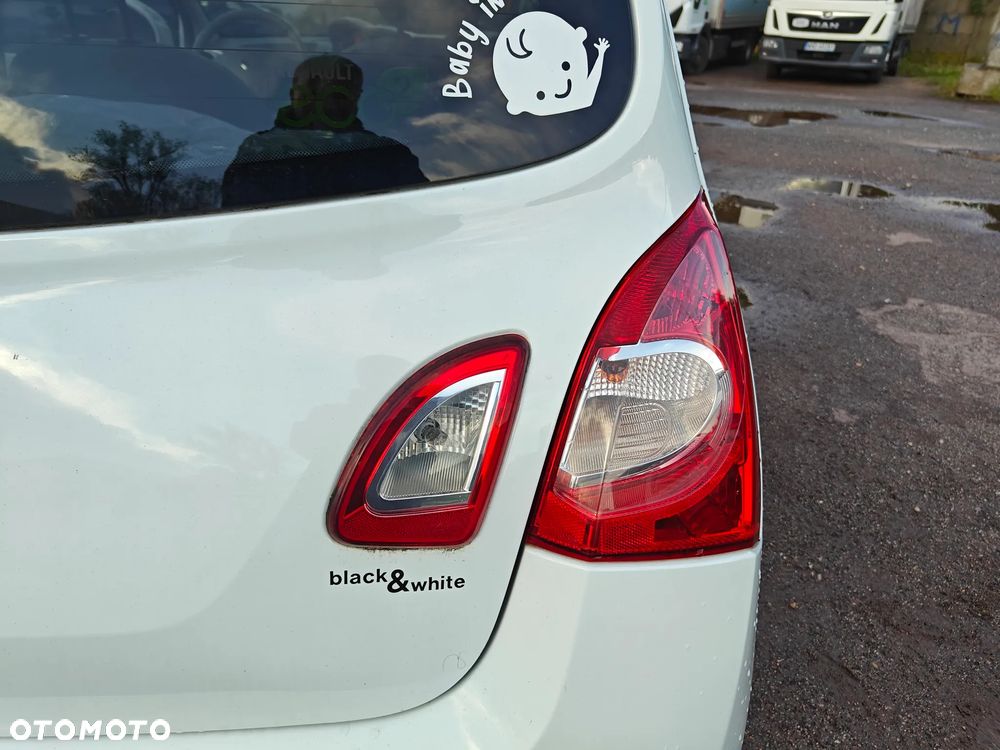 Renault Twingo 1.2 LEV 16V 75 Night & Day - 10