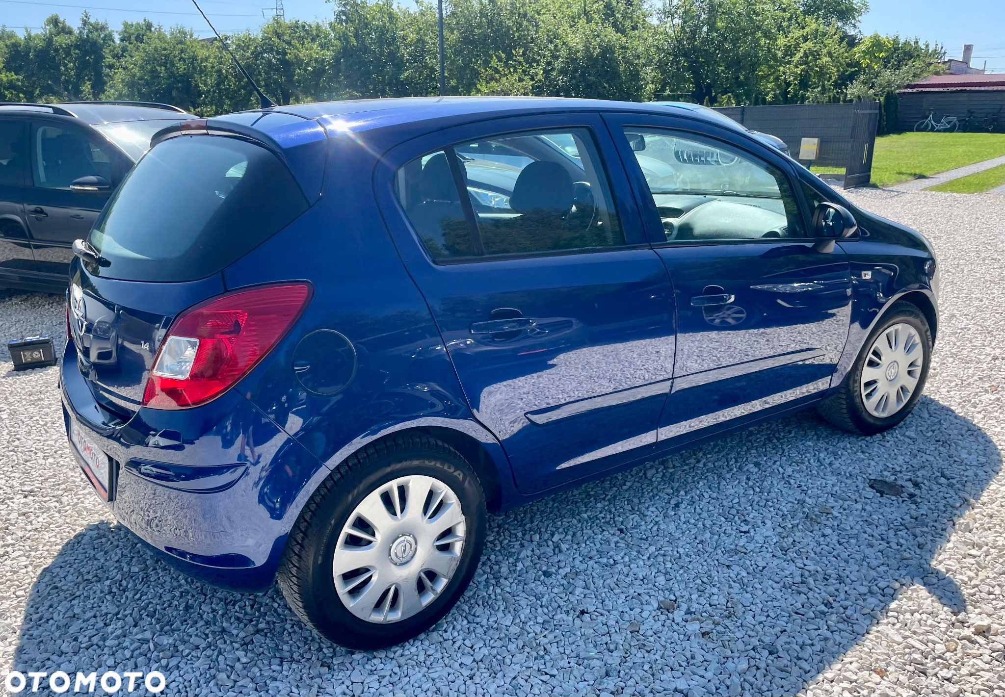 Opel Corsa 1.4 16V Enjoy - 26