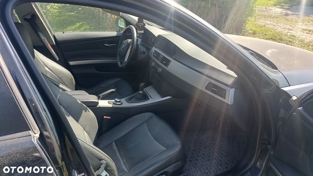 BMW Seria 3 320d - 6