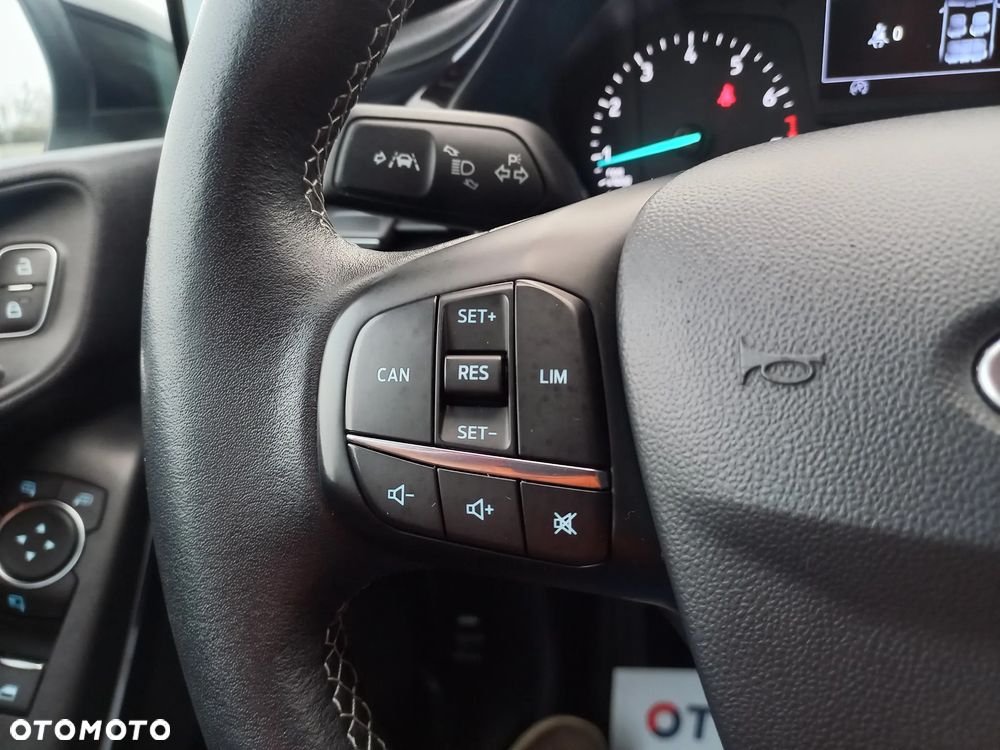 Ford Fiesta 1.0 EcoBoost S&S ACTIVE - 24