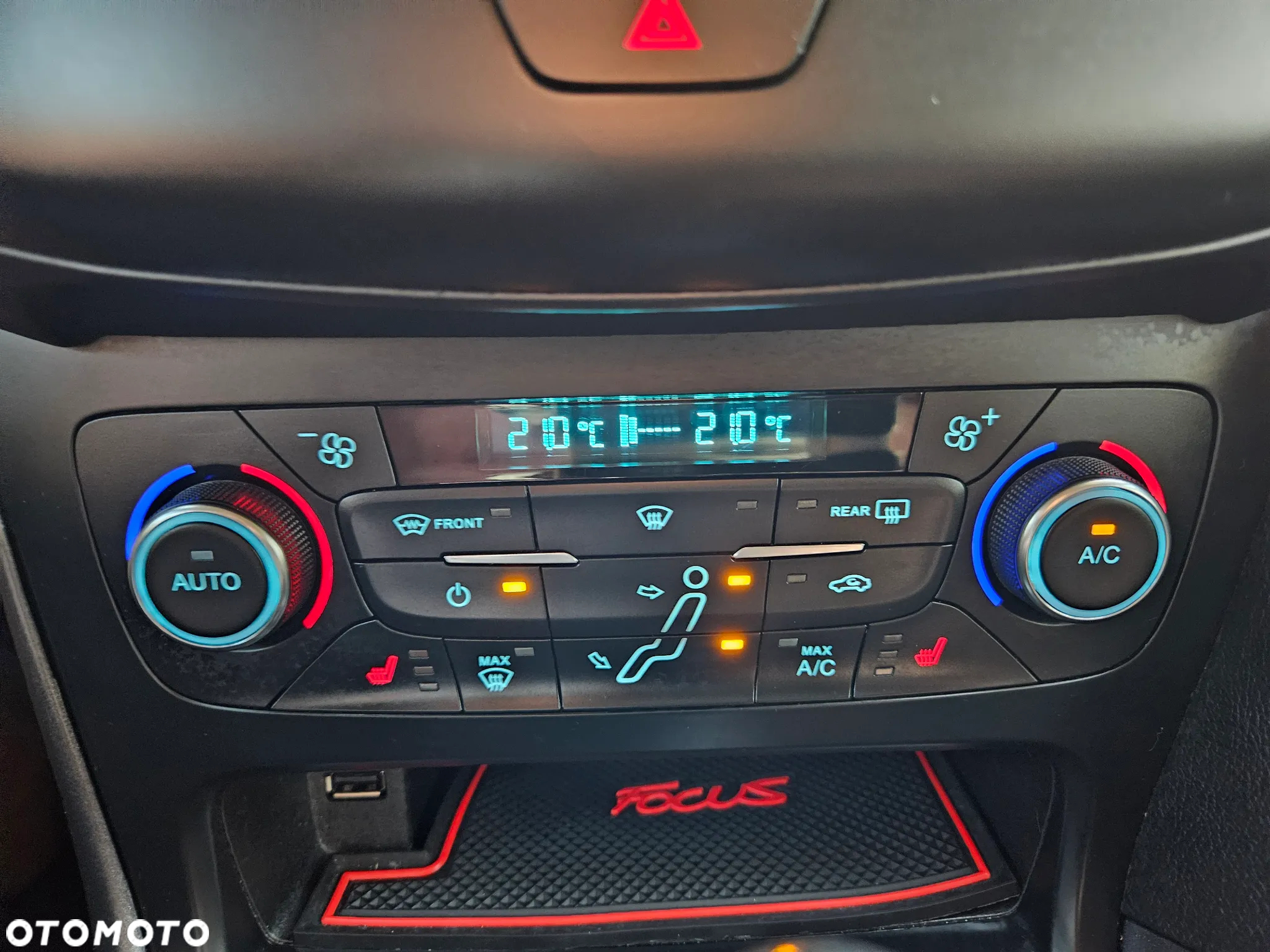 Ford Focus 1.5 EcoBoost Start-Stopp-System Titanium - 22