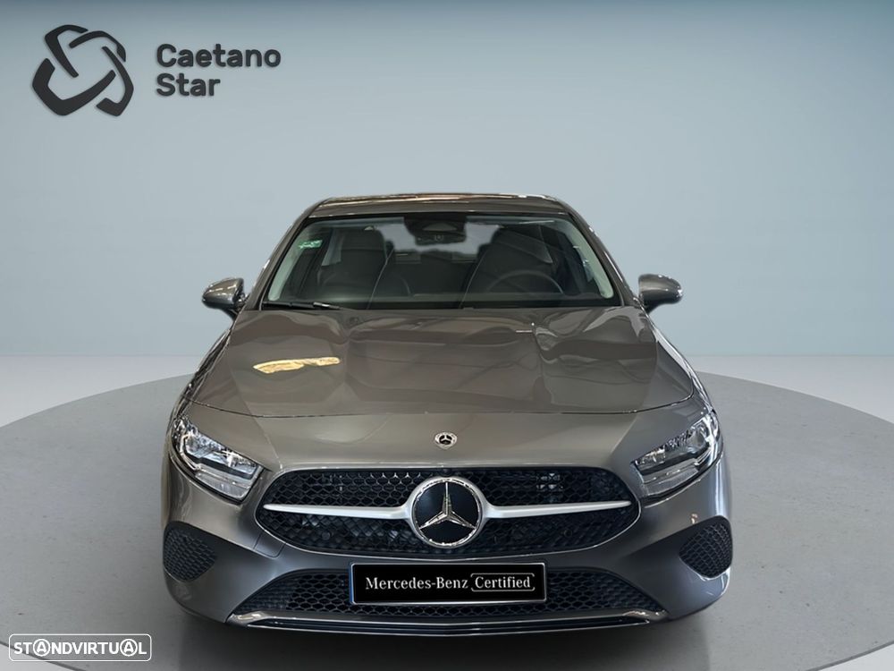 Mercedes-Benz A 250 e - 5