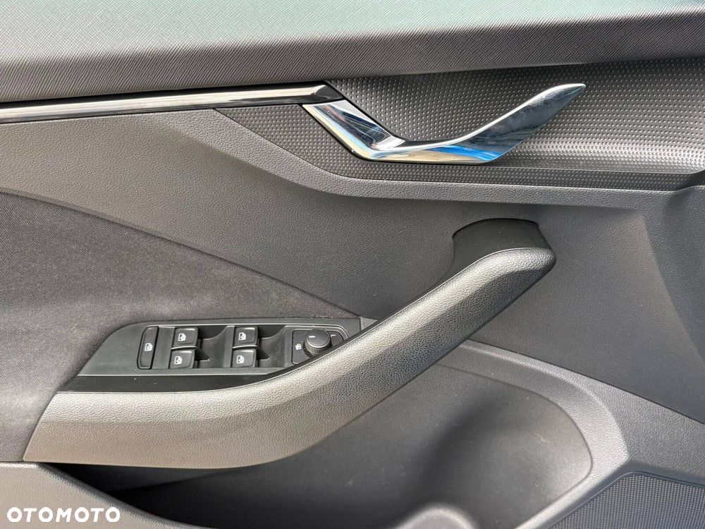 Skoda Kamiq 1.0 TSI Ambition - 10