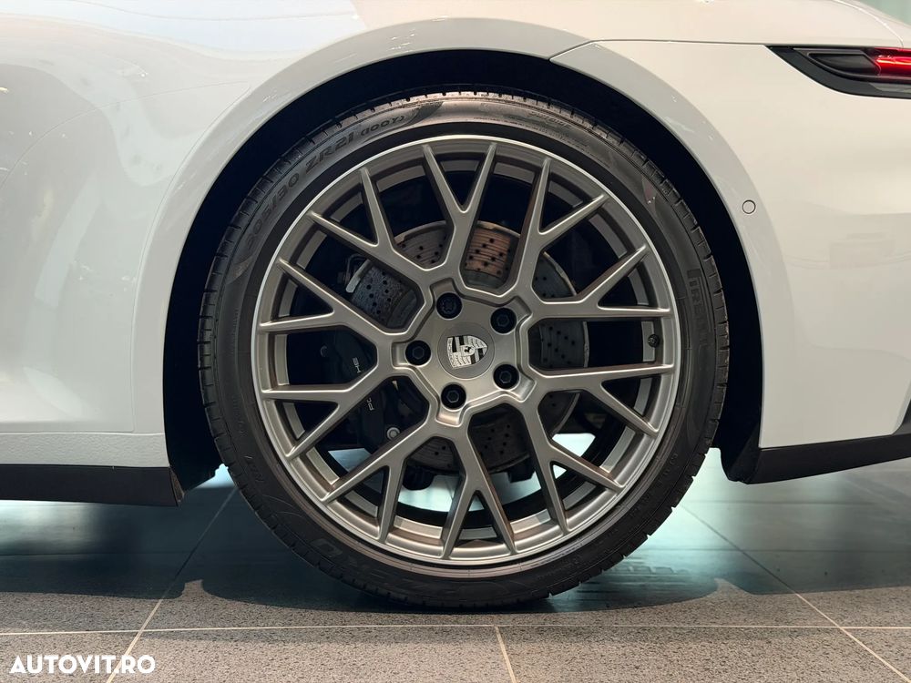 Porsche 911 Carrera PDK - 17