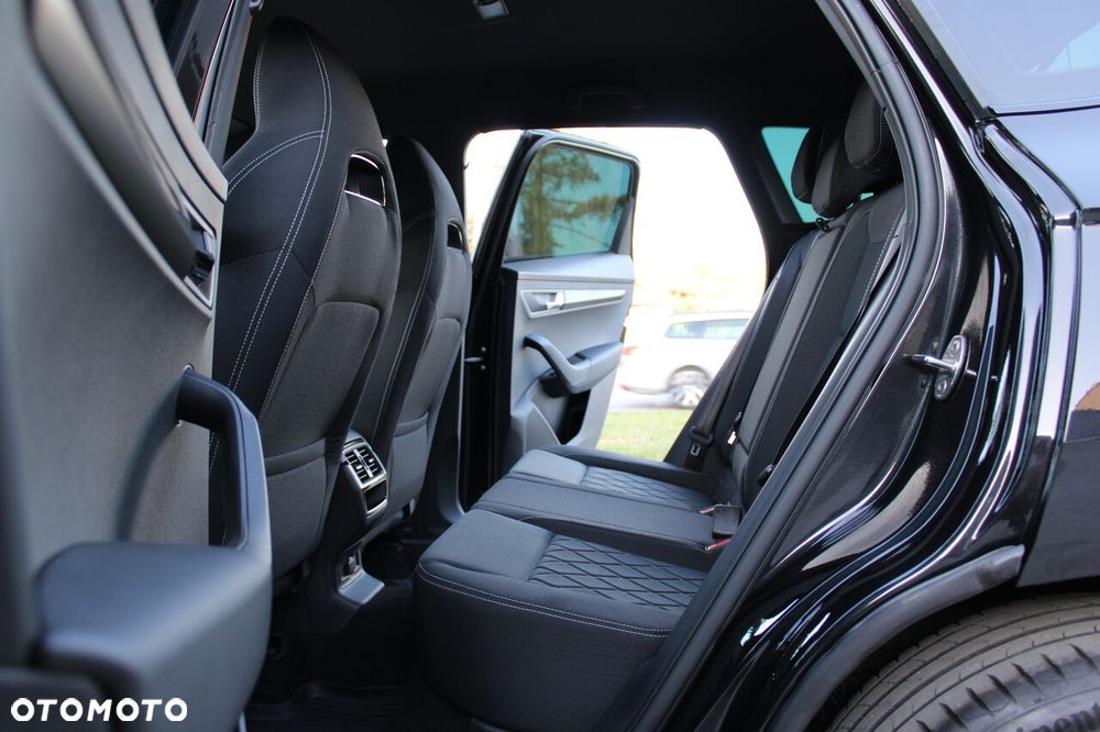 Skoda Karoq 2.0 TSI 4x4 Sportline DSG - 25