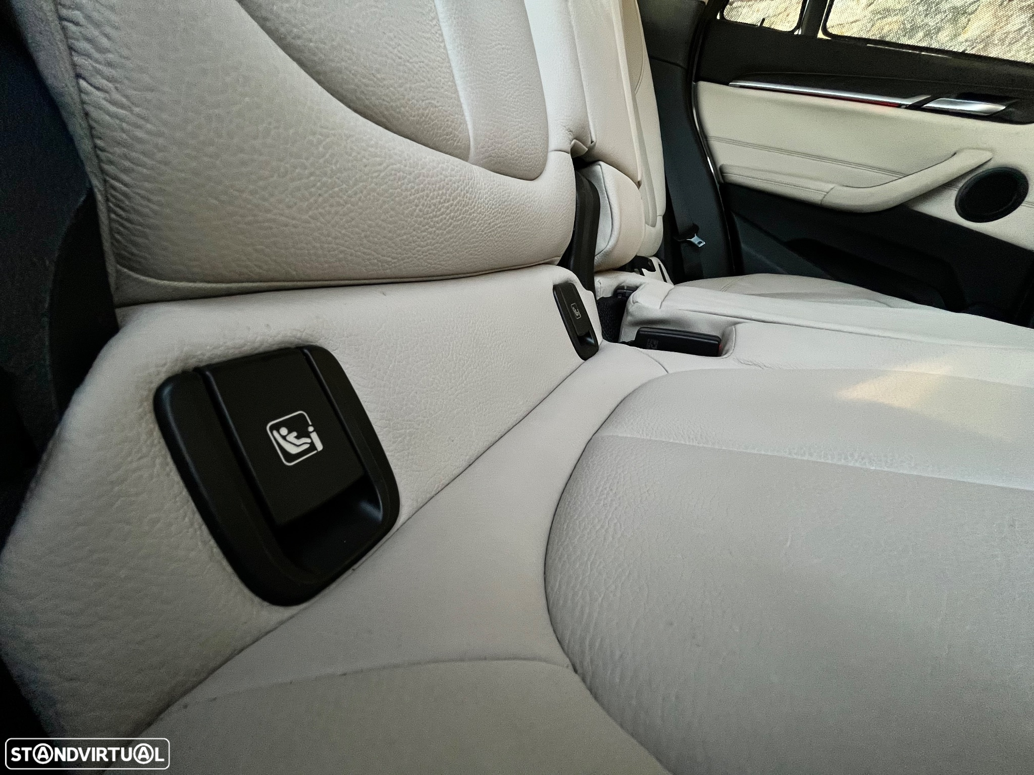 BMW X1 18 i sDrive xLine Auto - 43