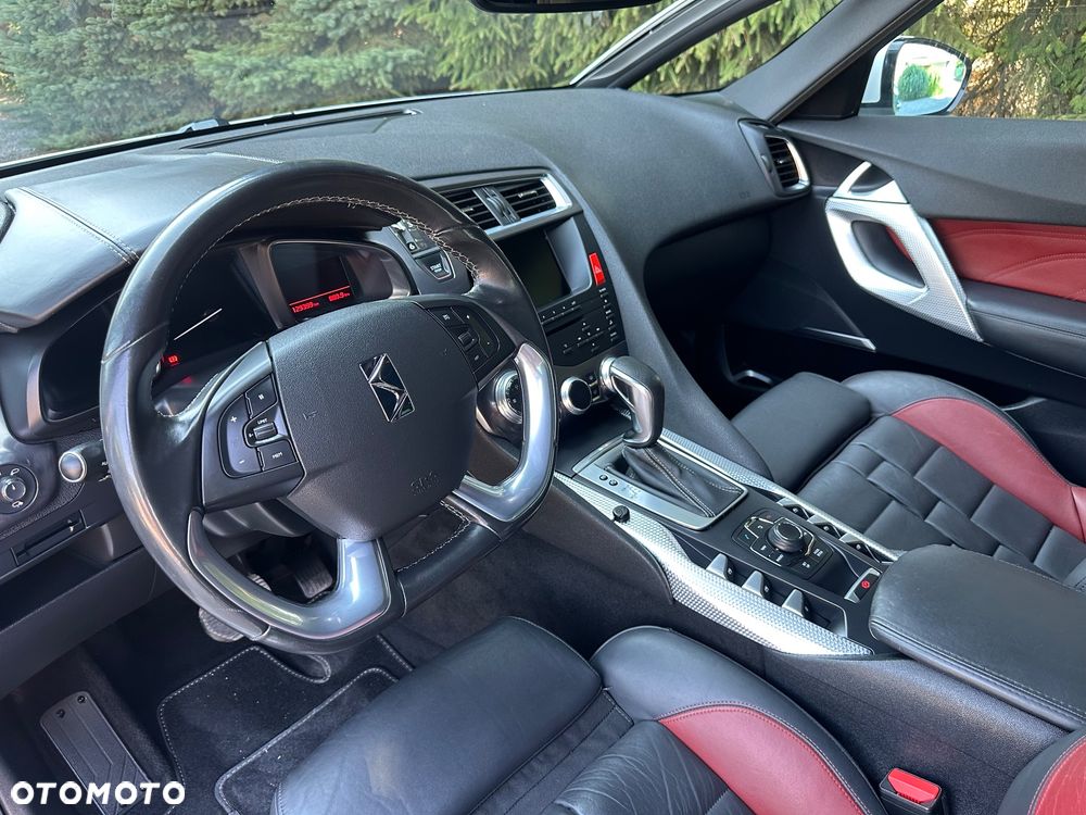 Citroën DS5 THP 155 SoChic - 15