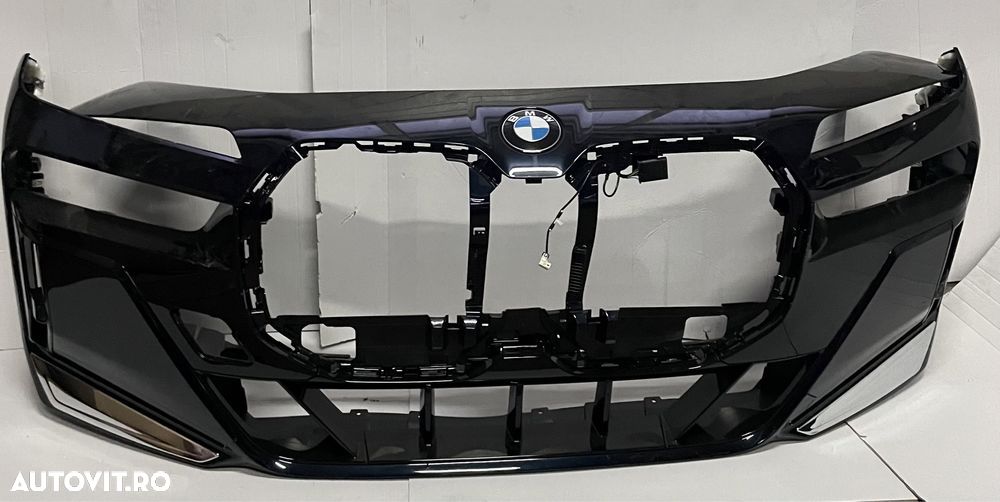 Bara fata BMW seria 7 i7  G70 - 1