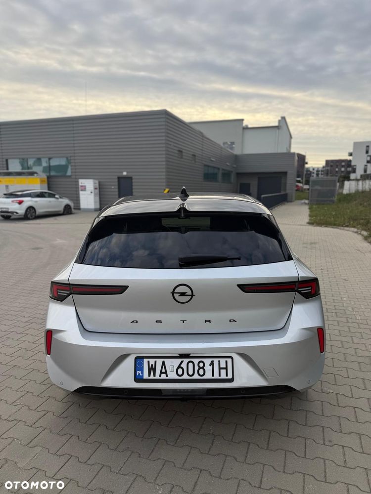 Opel Astra 2023 photo 3