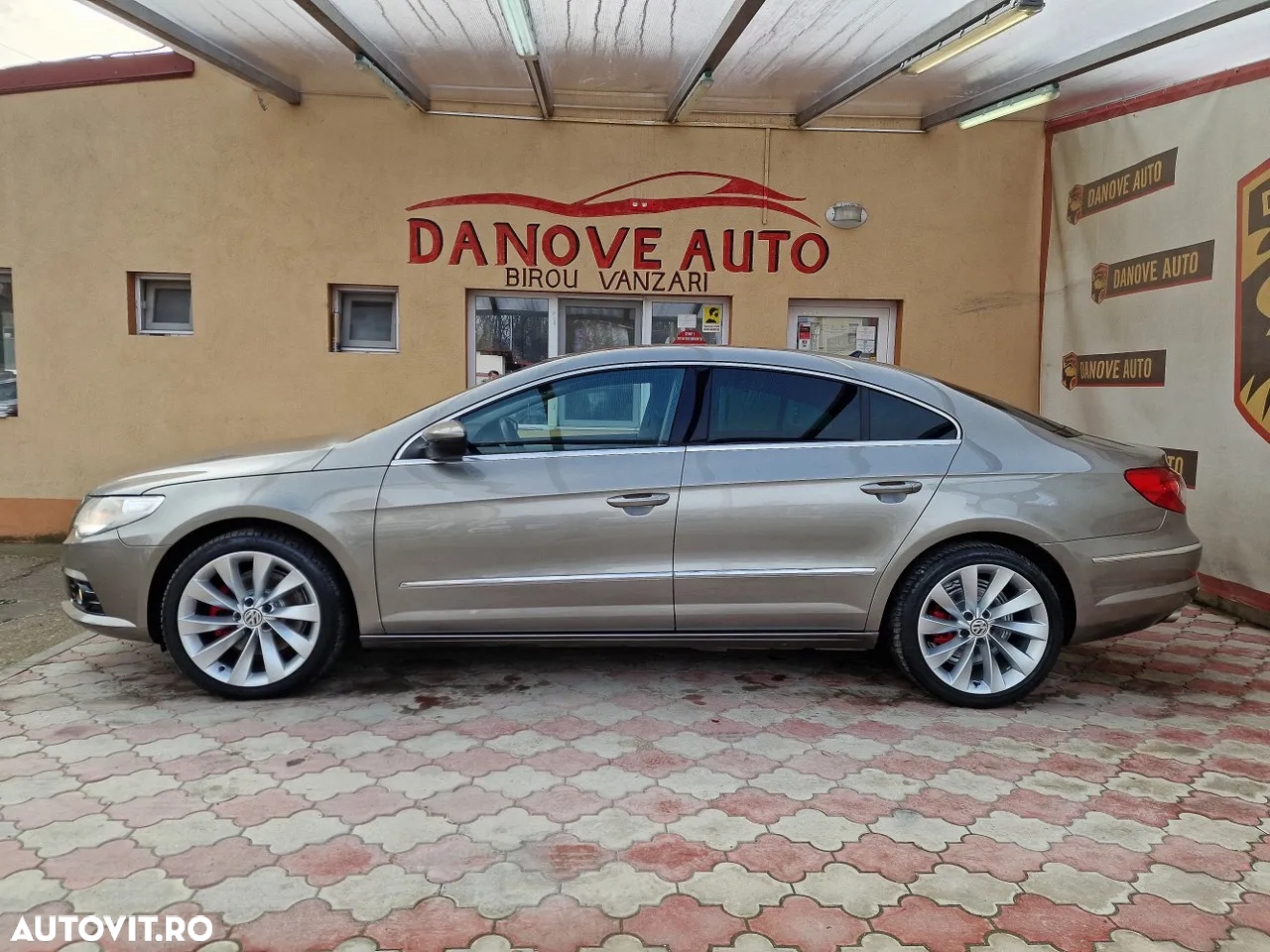 Volkswagen Passat CC 2.0 TDI - 3