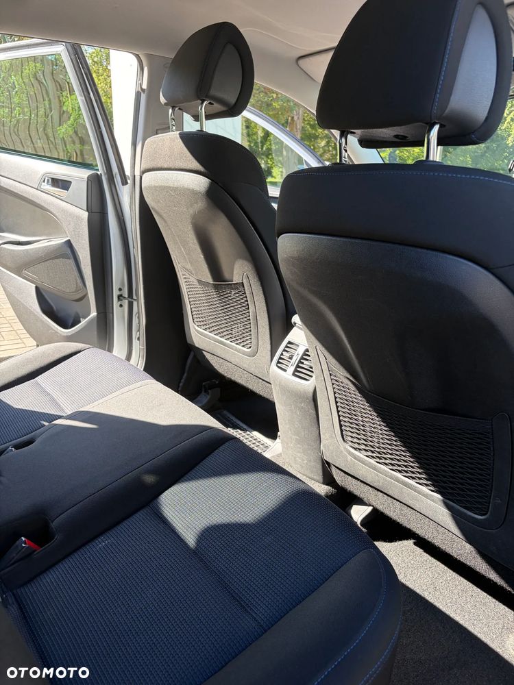 Hyundai Tucson - 25