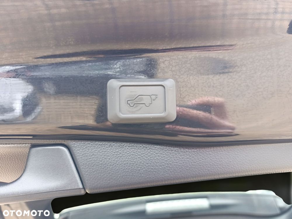 Toyota RAV4 - 27