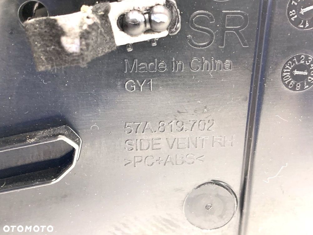 KRATKA NAWIEWU PRAWY PRZÓD  SKODA KAROQ (NU7, ND7) 2017 - 2022 2.0 TSI 4x4 140 kW [190 KM] benzyna - 6