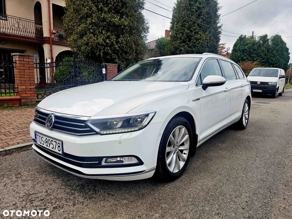 Volkswagen Passat Variant 2.0 TDI SCR 4Motion DSG Highline - 8