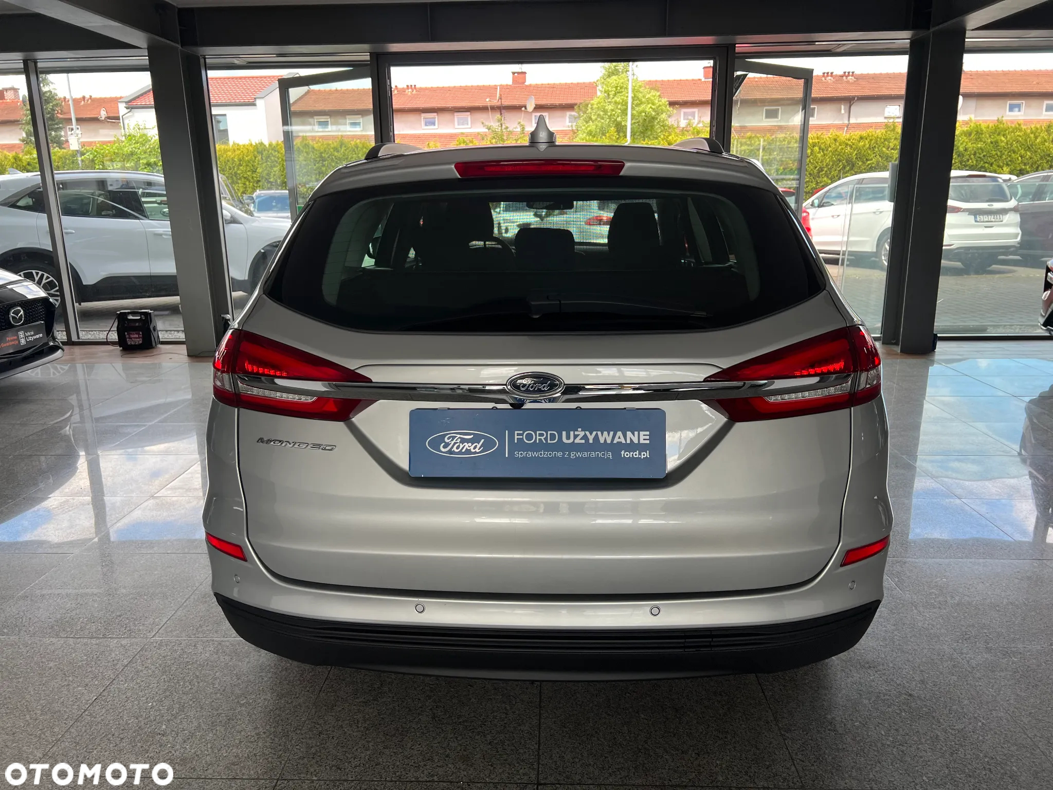 Ford Mondeo 2.0 EcoBlue Titanium - 12