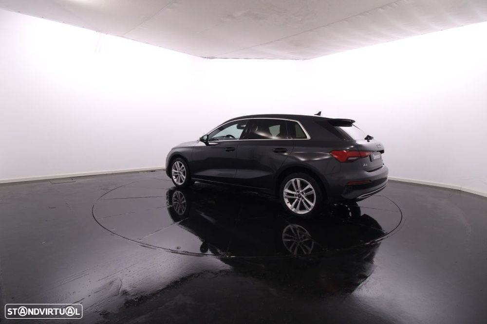 Audi A3 Sportback 30 TFSI Advanced S tronic - 4