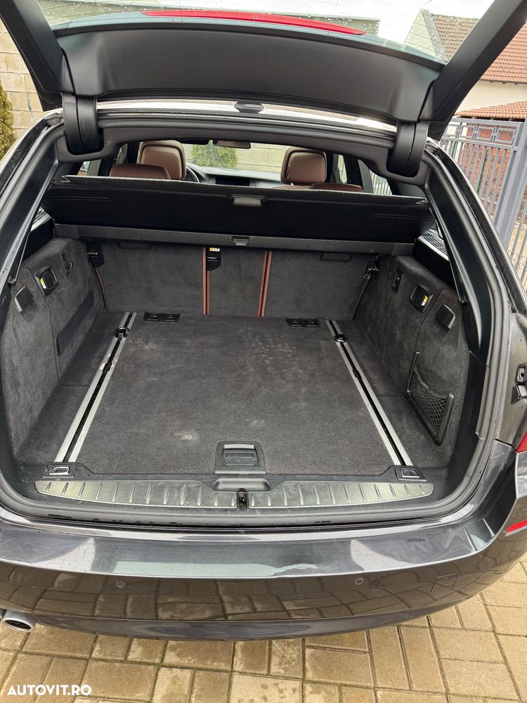 BMW Seria 5 520d Aut. - 13