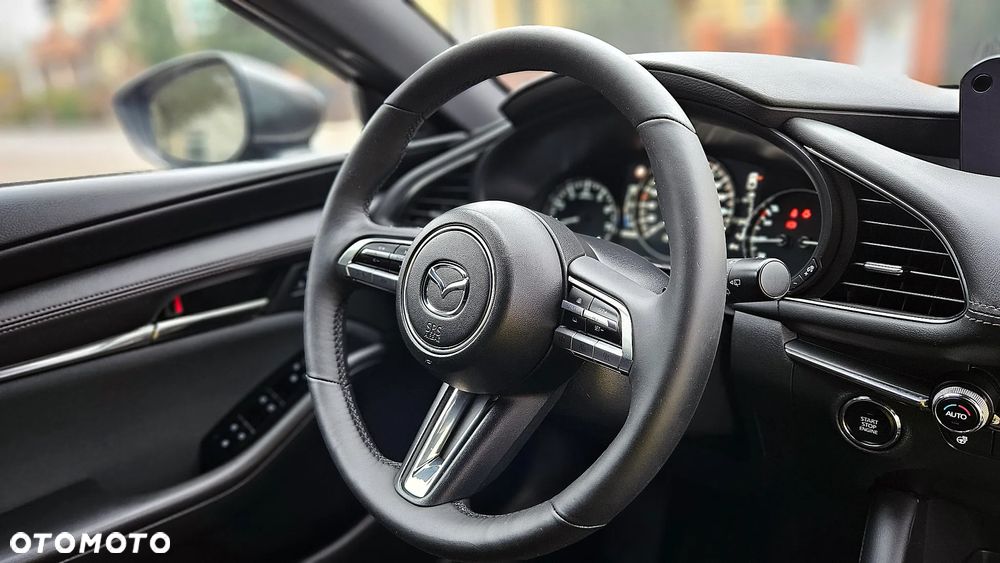 Mazda 3 e-SKYACTIV-G 122 M HYBRID DRIVE EXCLUSIVE-LINE - 25