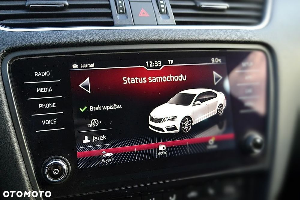 Skoda Octavia 2.0 TSI RS - 25