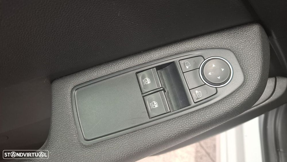 Renault Clio 1.0 TCe Intens Bi-Fuel - 24