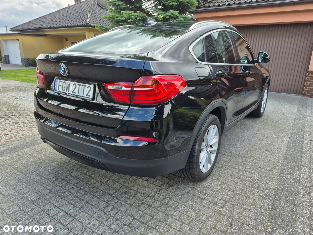 BMW X4 xDrive20d Advantage - 4