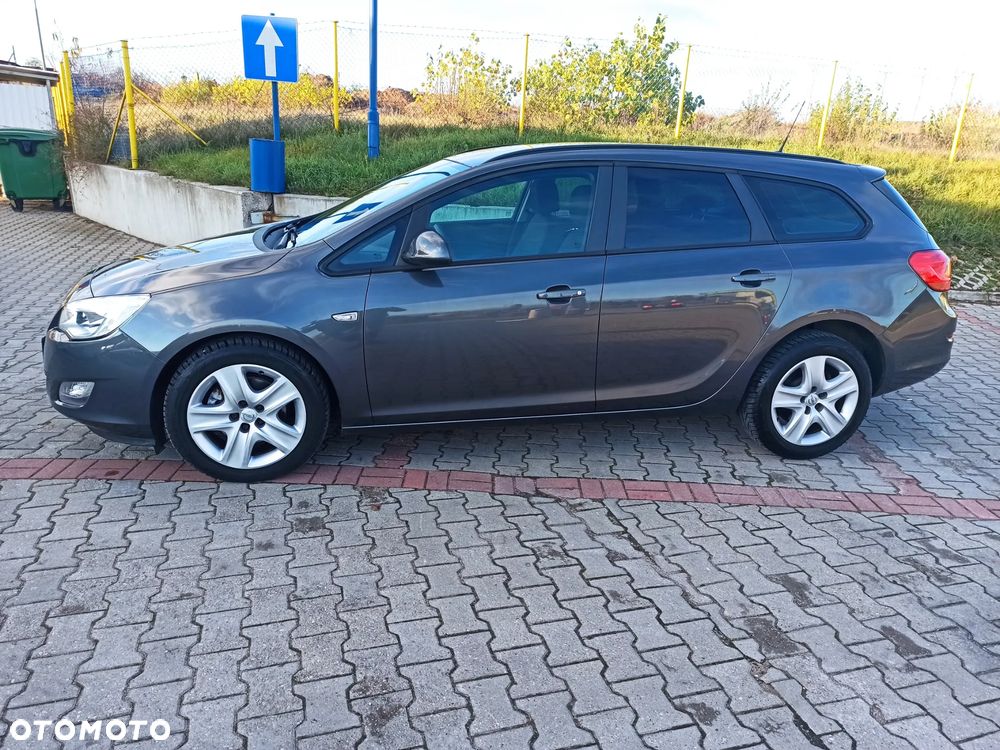 Opel Astra 2.0 CDTI DPF Sport - 3