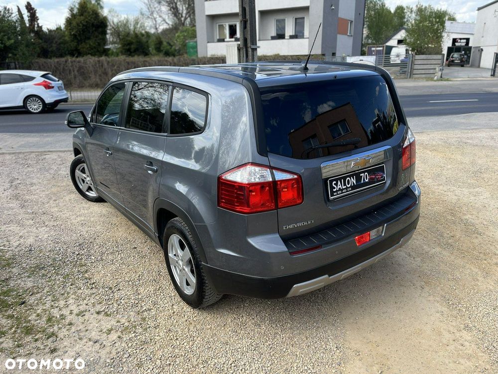 Chevrolet Orlando - 10