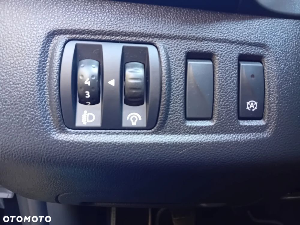 Renault Clio ENERGY TCe 90 Start & Stop LIMITED - 31