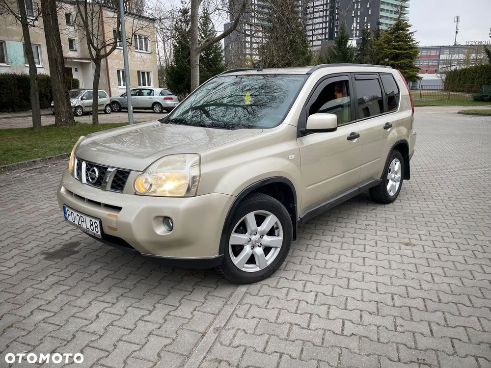 Nissan X-Trail 2.0 dCi 4x4 DPF Automatik SE - 1