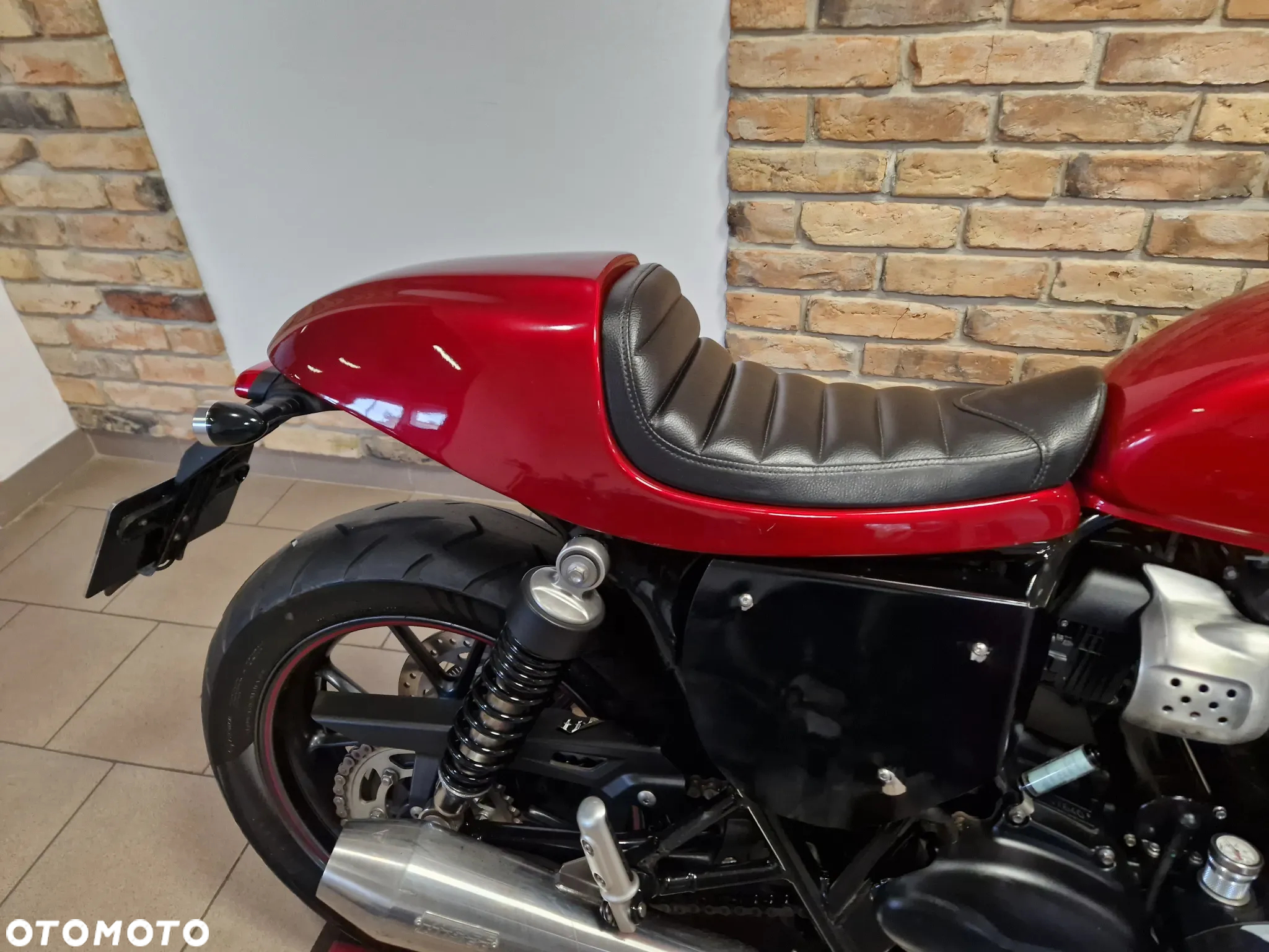 Triumph Street Twin - 28