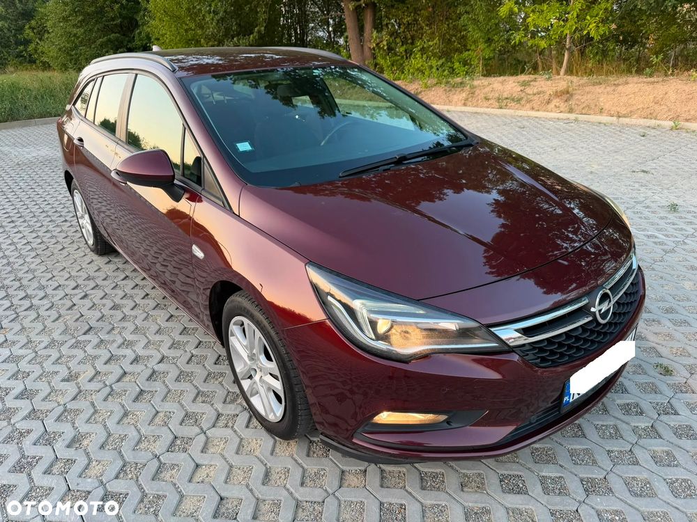 Opel Astra 1.6 CDTI Dynamic - 26