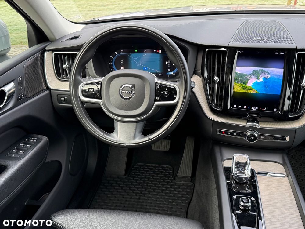 Volvo XC 60 B4 D Geartronic Inscription - 17
