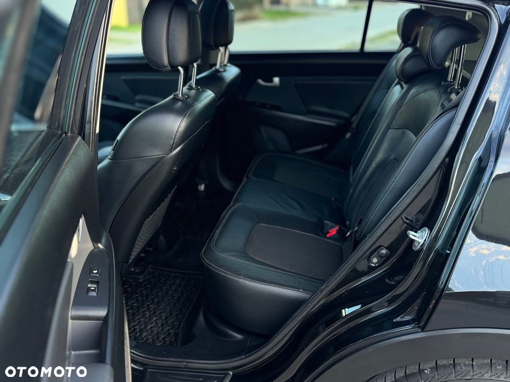 Kia Sportage 1.7 CRDI 2WD ISG Spirit - 12