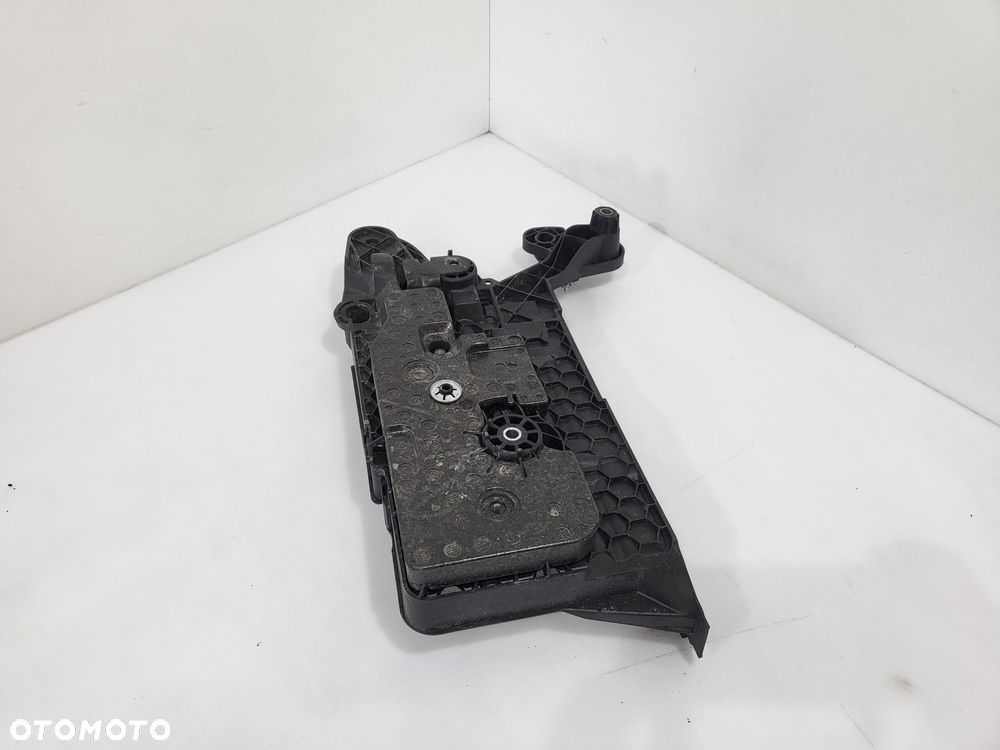 VW GOLF VII AUDI PASSAT SEAT SKODA PODSTAWA AKUMULATORA 5Q0915331K - 3