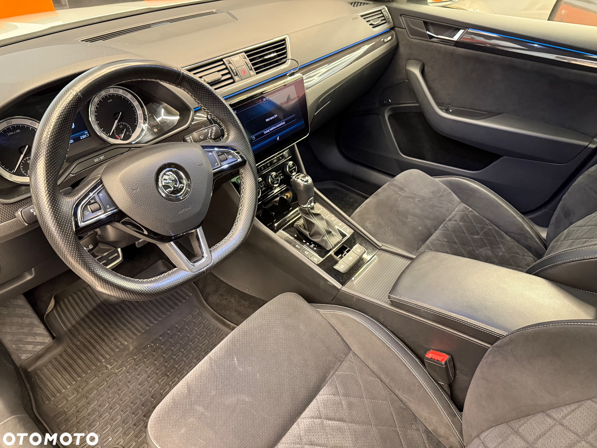 Skoda Superb 2.0 TDI 4x4 Sportline DSG - 16