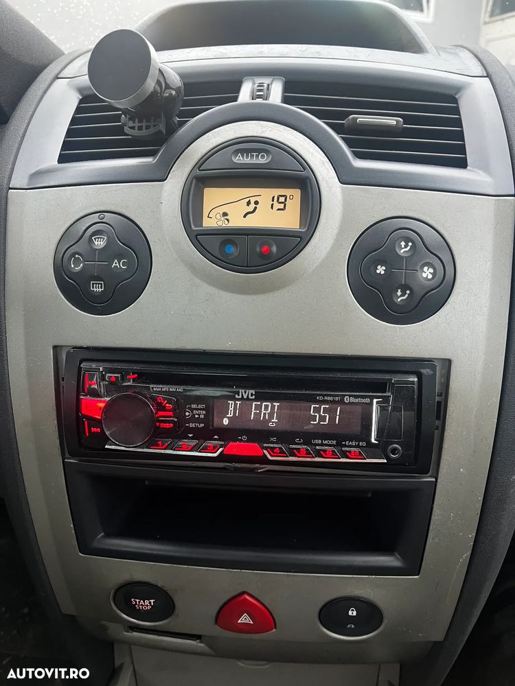 Renault Megane 2.0 Luxe Dynamique - 13