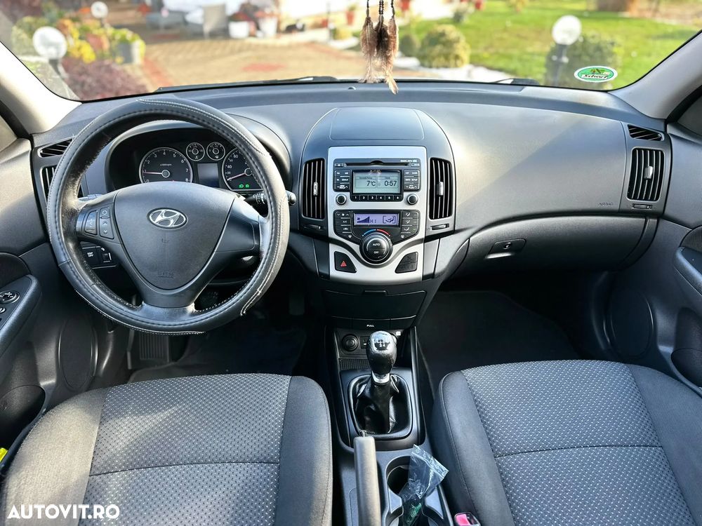 Hyundai i30 1.4 Edition Plus - 23