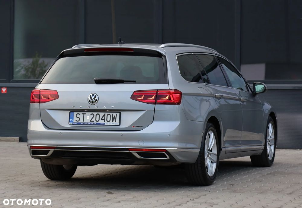 Volkswagen Passat 2.0 TSI 4Mot Elegance DSG - 41