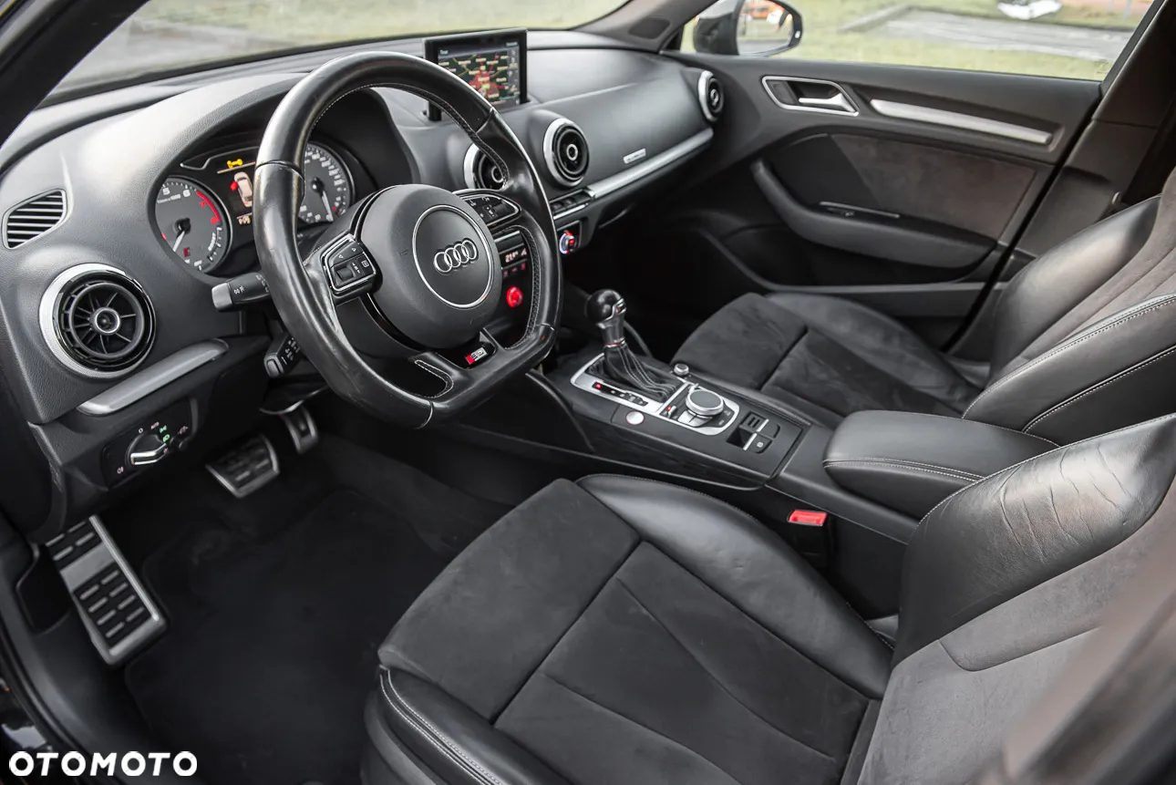 Audi S3 TFSI Sportback S tronic - 16