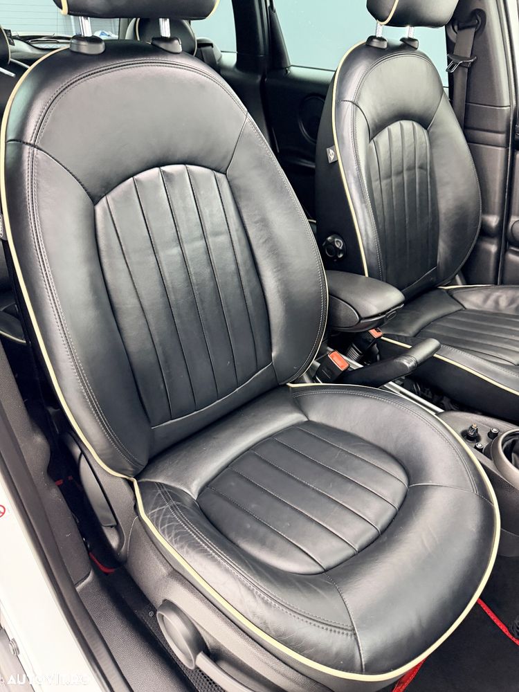 Mini Countryman Cooper D ALL4 - 14