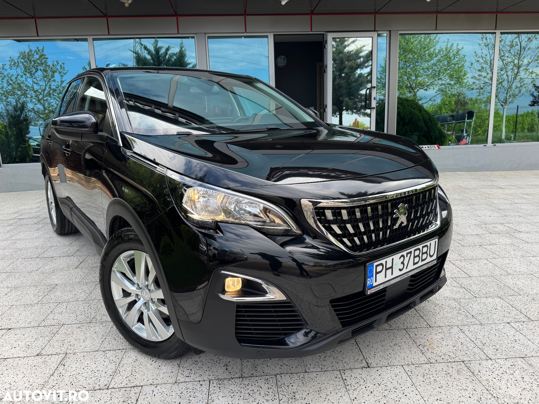 Peugeot 3008 1.6 BlueHDI S&S EAT6 Allure - 3