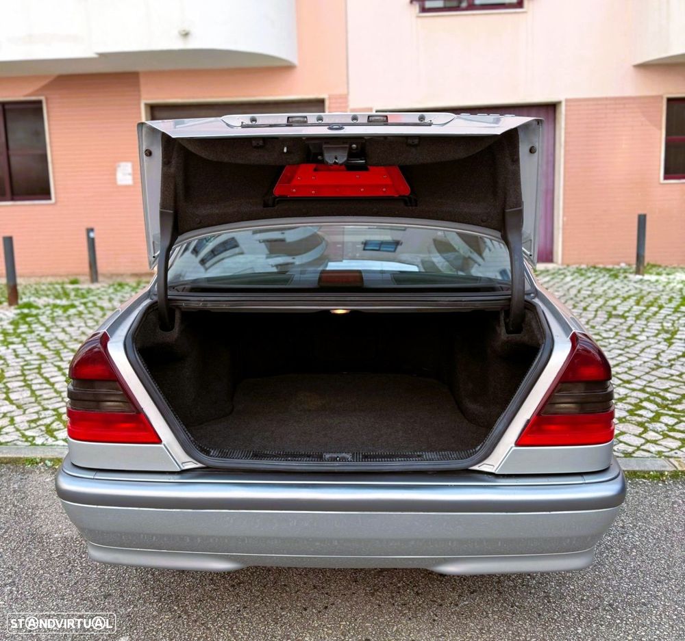 Mercedes-Benz C 220 CDI Classic - 18