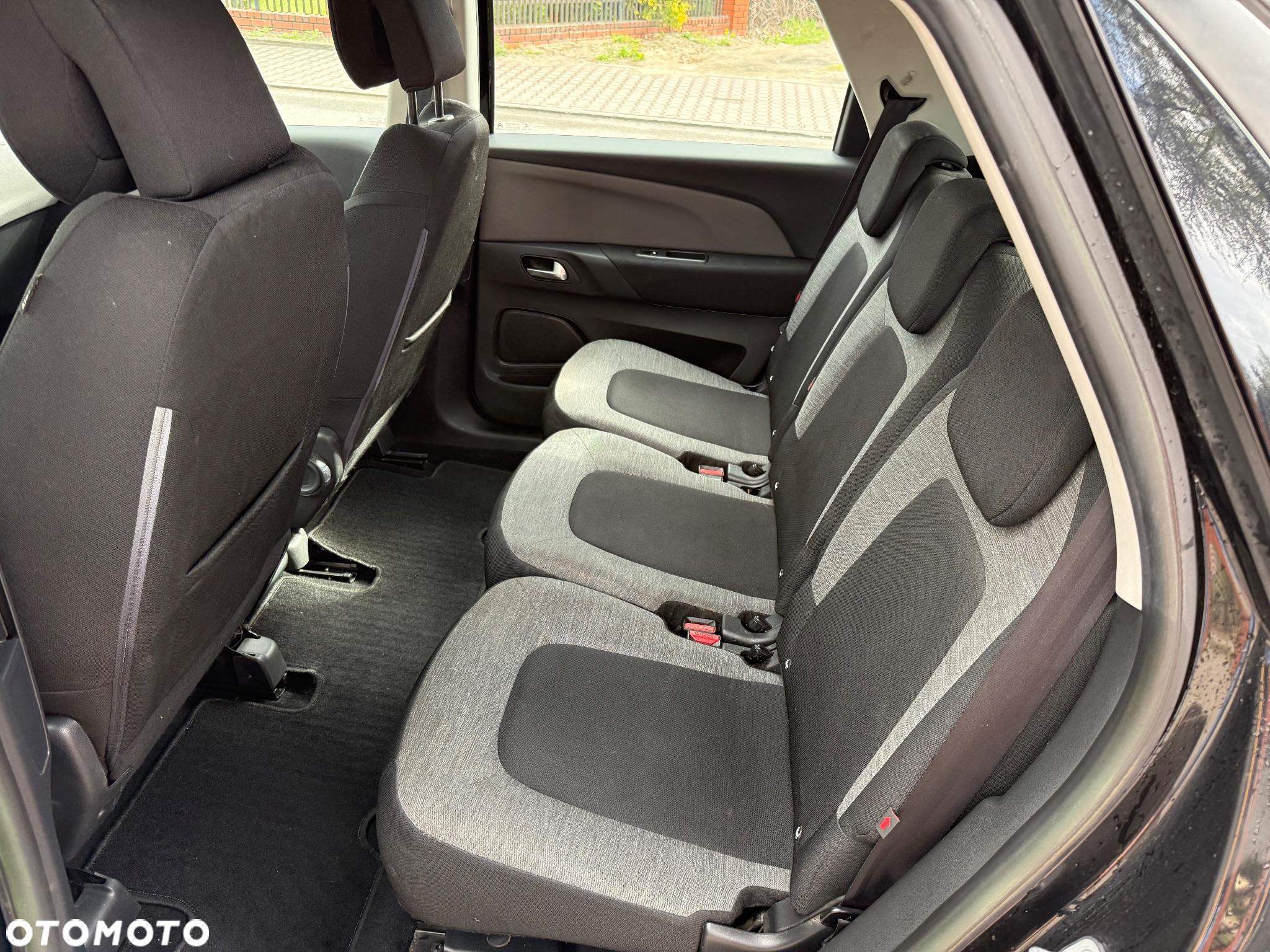 Citroën C4 Picasso e-HDi 115 Intensive - 11
