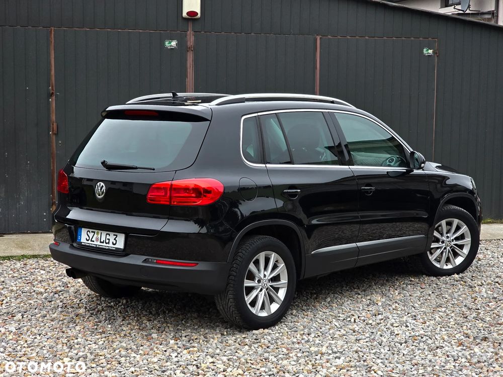 Volkswagen Tiguan 2.0 TDI DPF BlueMotion Technology Lounge Sport & Style - 7
