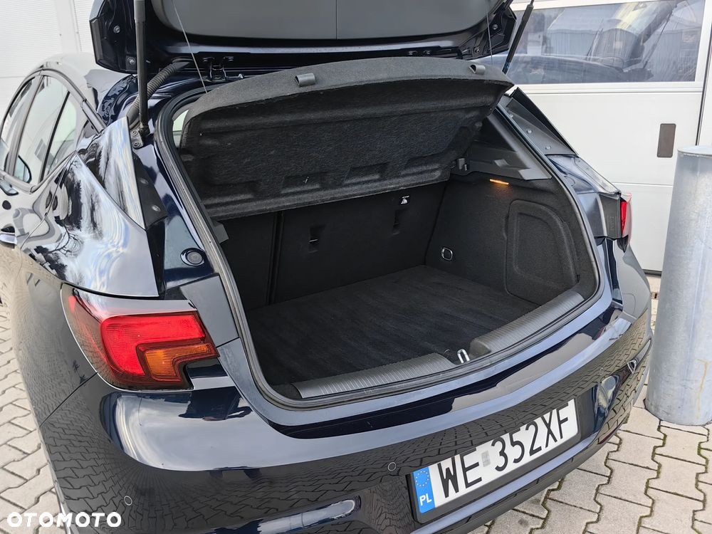 Opel Astra 1.6 CDTI Enjoy - 29