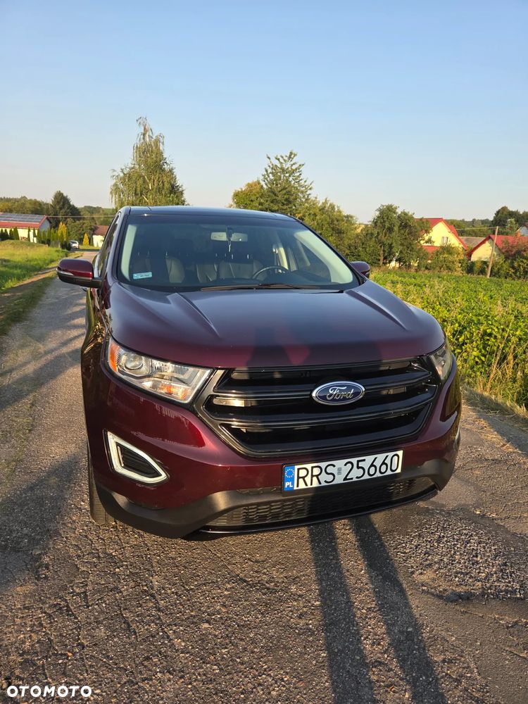 Ford Edge - 1