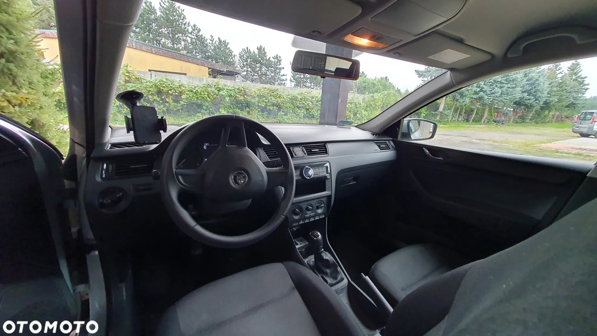 Skoda RAPID 1.2 TSI Active - 6