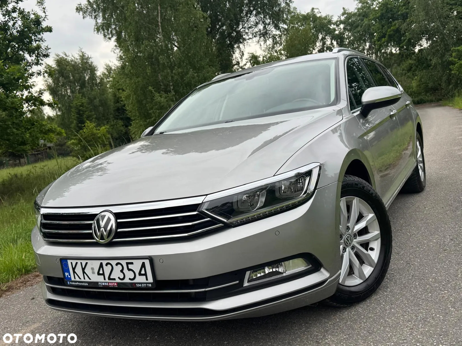 Volkswagen Passat Variant 1.8 TSI (BlueMotion Technology) DSG Comfortline - 8